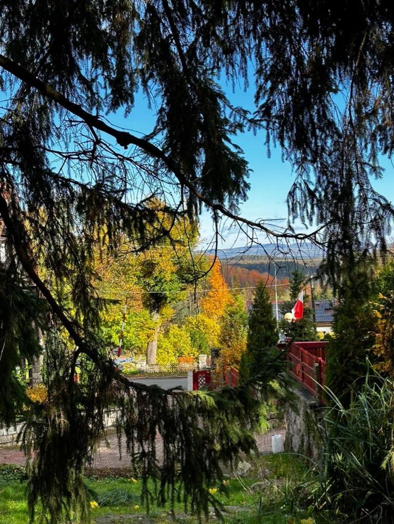 Hotel Krasnoludki Sosnówka Kültér fotó